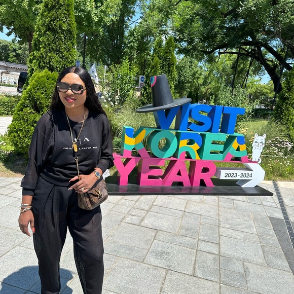 Meet your Posher, Oneka - Picture 15 of 16